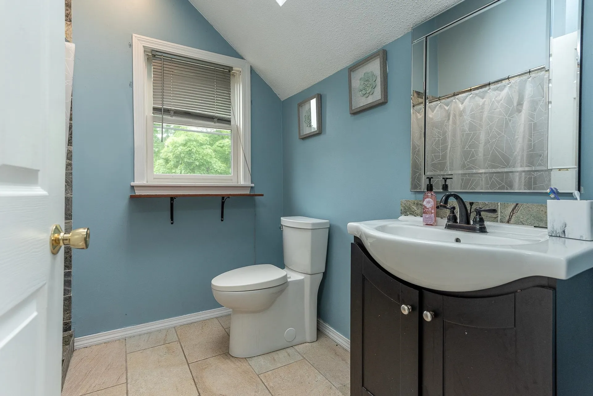 1166 Nh Route 175 Campton NH 03223