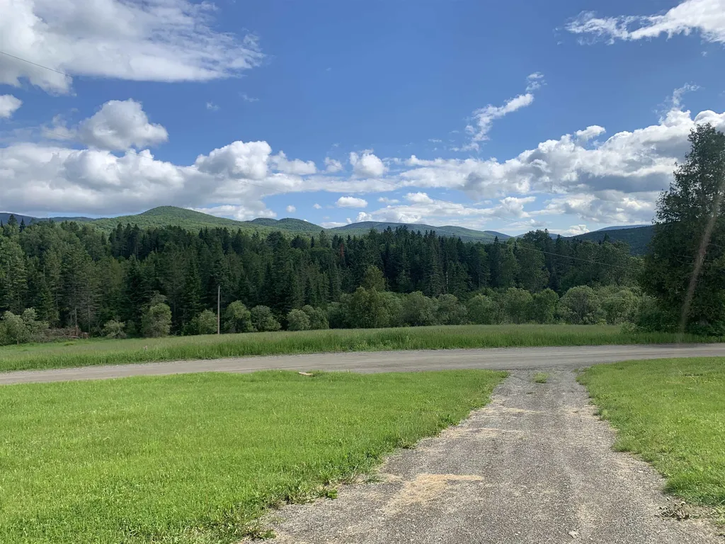 1006 Golf Links Road Colebrook NH 03576