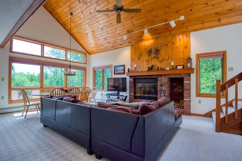 467 Hannah Loop Carroll NH 03575