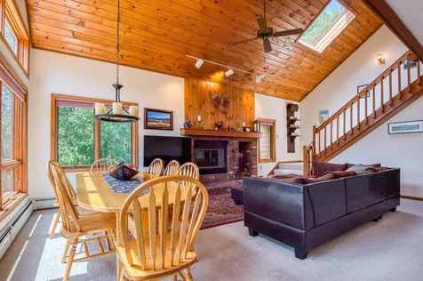 467 Hannah Loop Carroll NH 03575