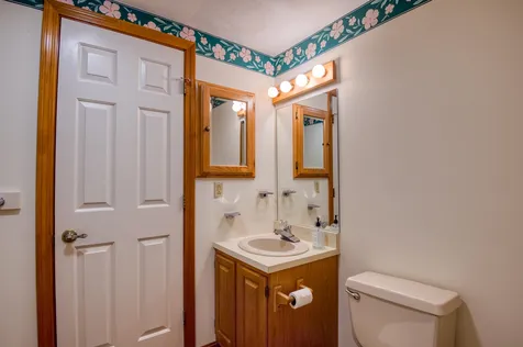 467 Hannah Loop Carroll NH 03575