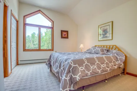 467 Hannah Loop Carroll NH 03575