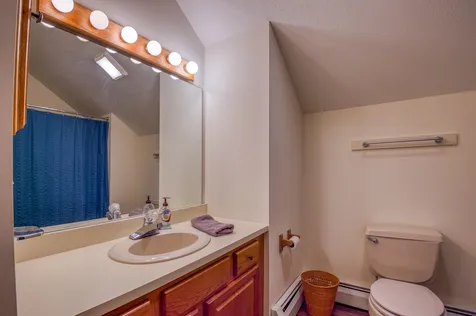 467 Hannah Loop Carroll NH 03575