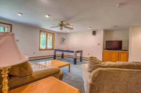 467 Hannah Loop Carroll NH 03575