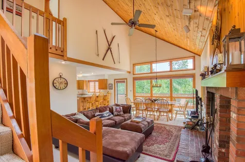 467 Hannah Loop Carroll NH 03575
