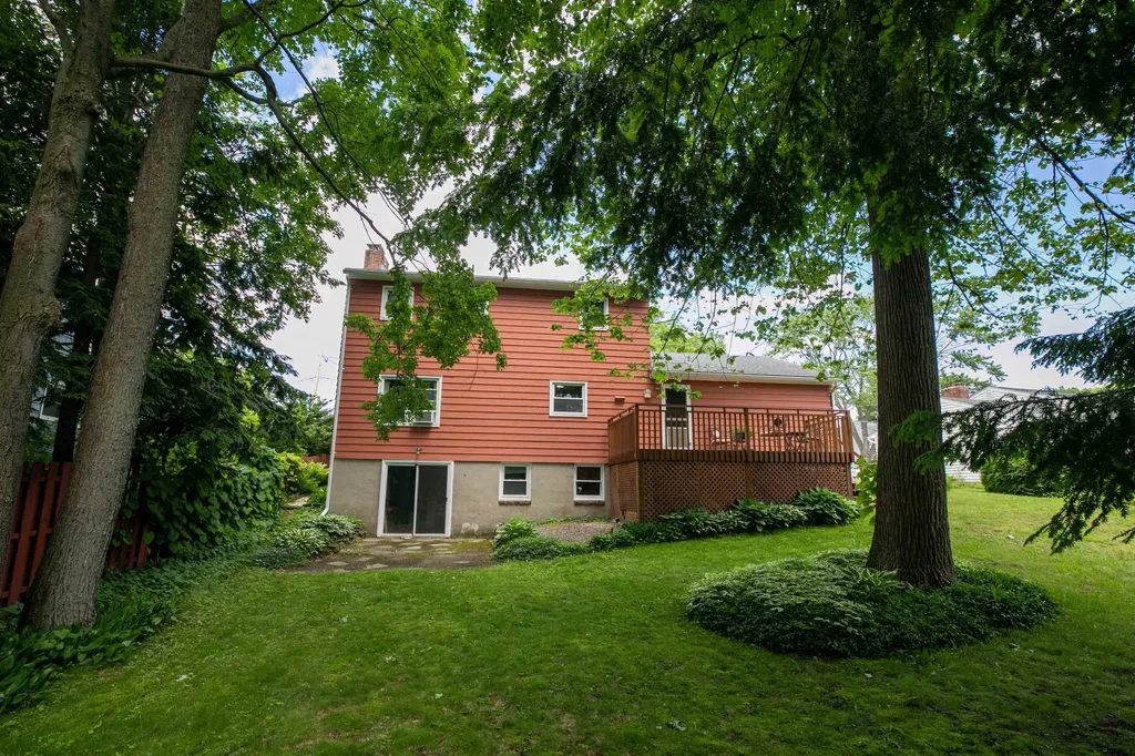 176 Laurel Hill Drive South Burlington VT 05452