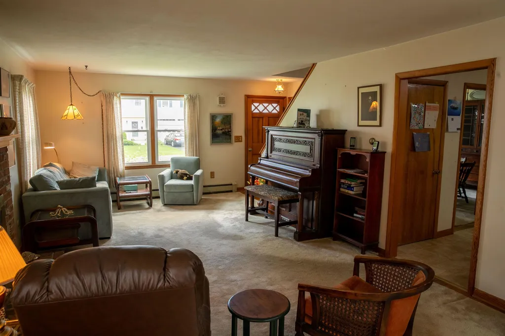 176 Laurel Hill Drive South Burlington VT 05452