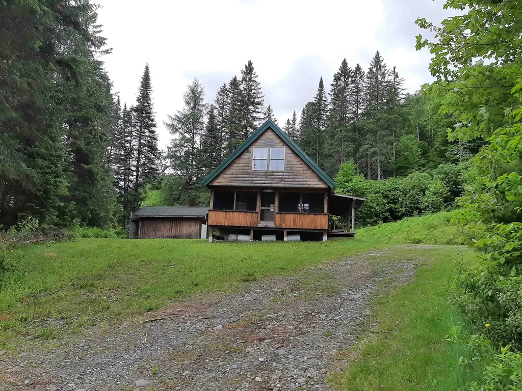 486 Bishop Brook Road Stewartstown NH 03576
