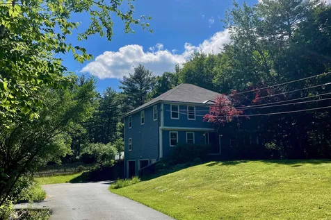 4 Grey Rock Road Bedford NH 03110