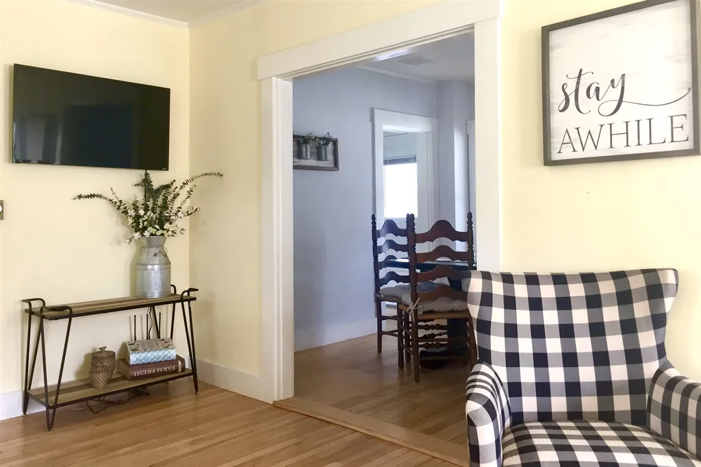 58 Bridge Street Colebrook NH 03576