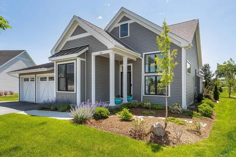 49 Carmi Drive Shelburne VT 05482
