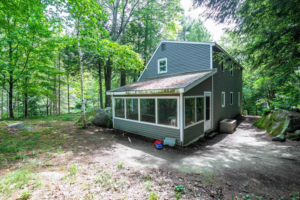 103 Hillside Drive Henniker NH 03242
