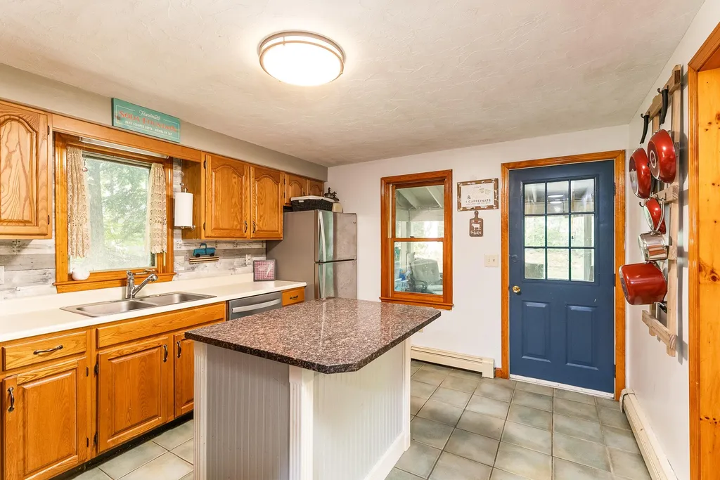 103 Hillside Drive Henniker NH 03242