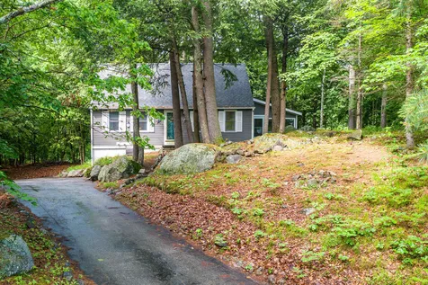 103 Hillside Drive Henniker NH 03242