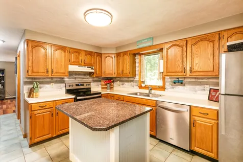 103 Hillside Drive Henniker NH 03242