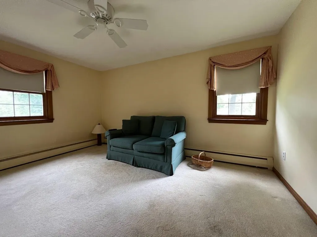 6 Westhill Drive Nashua NH 03062