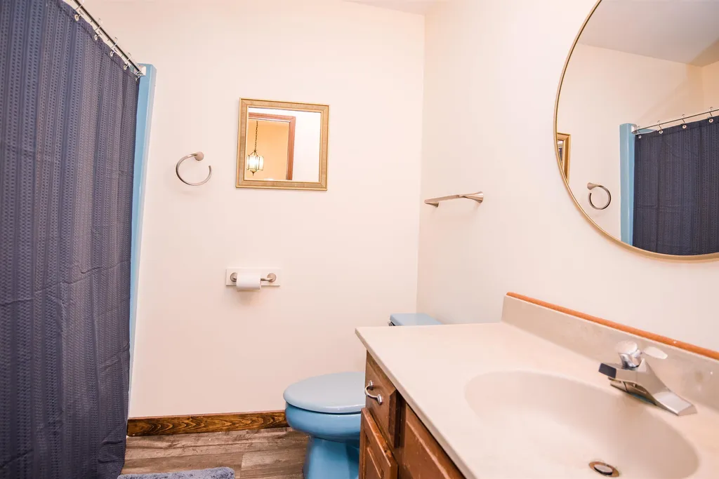 7 Wrisley Court Essex VT 05452