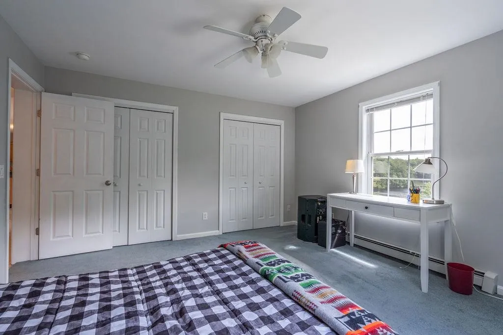 17 Vista Way Barrington NH 03825