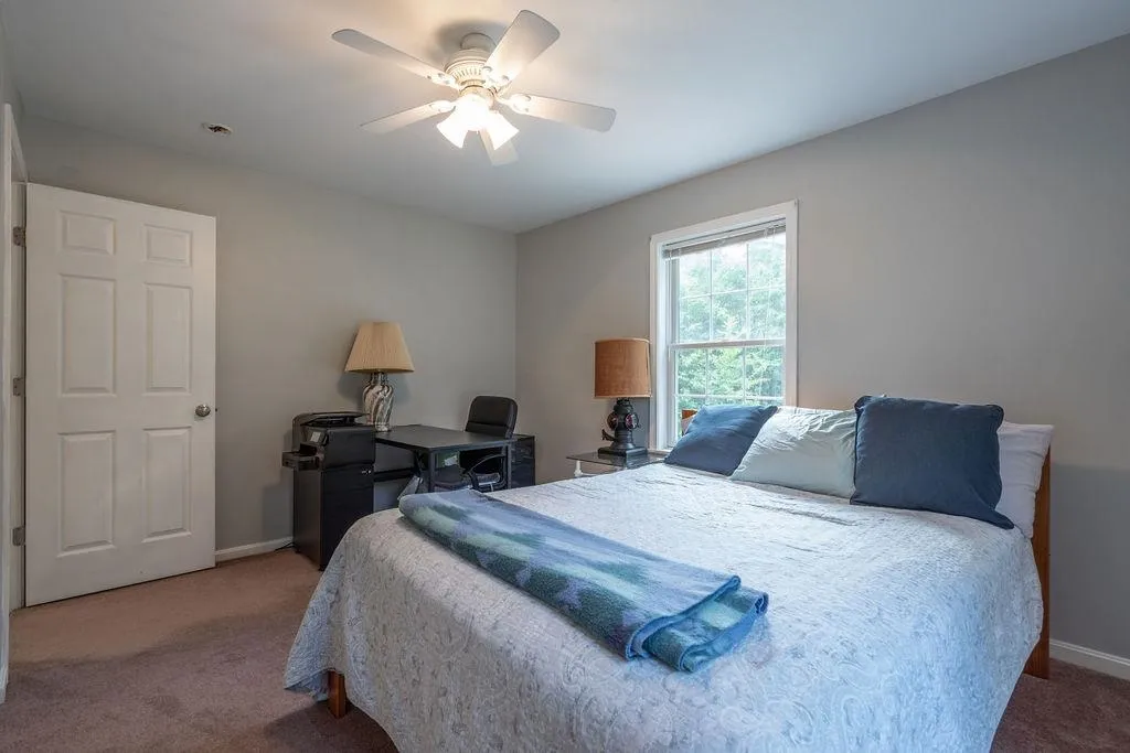 17 Vista Way Barrington NH 03825