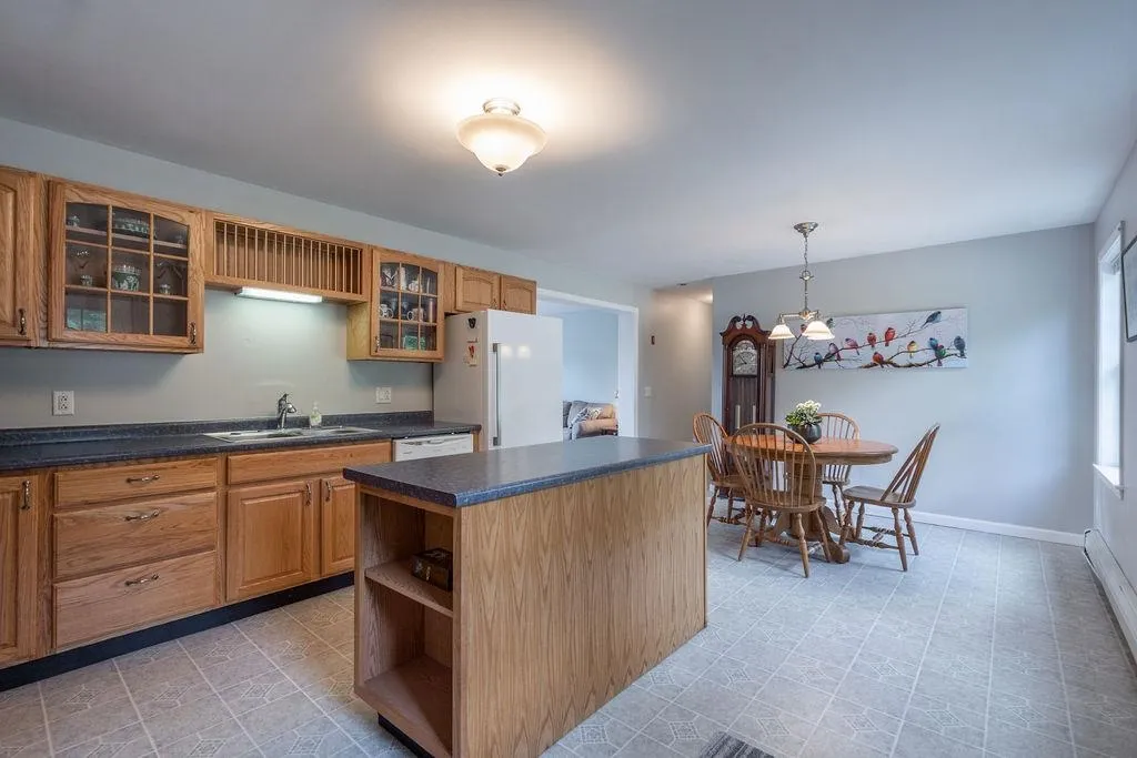 17 Vista Way Barrington NH 03825