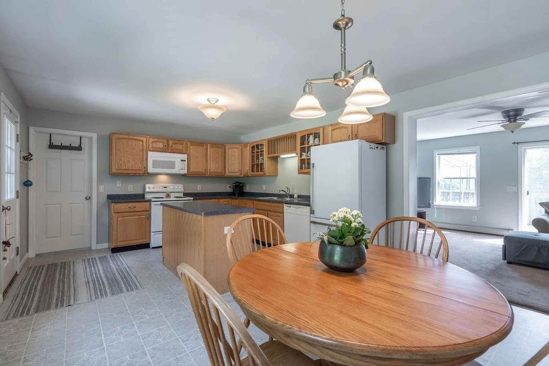 17 Vista Way Barrington NH 03825