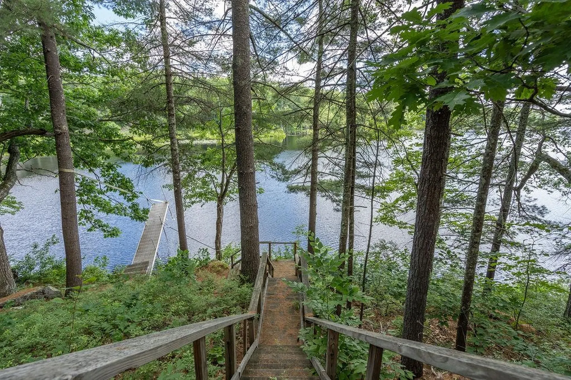 17 Vista Way Barrington NH 03825