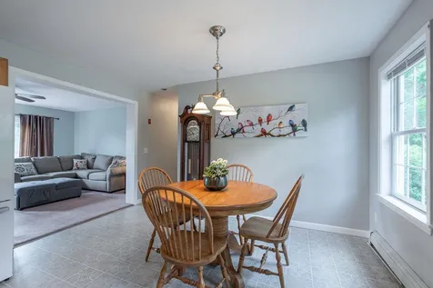 17 Vista Way Barrington NH 03825