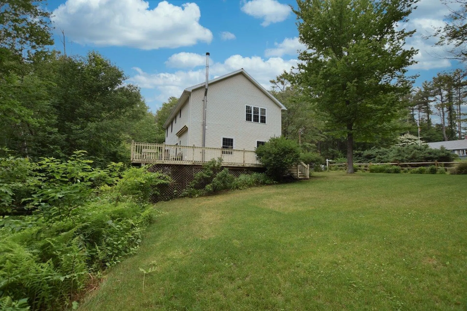 16 Berrywood Drive Wolfeboro NH 03894