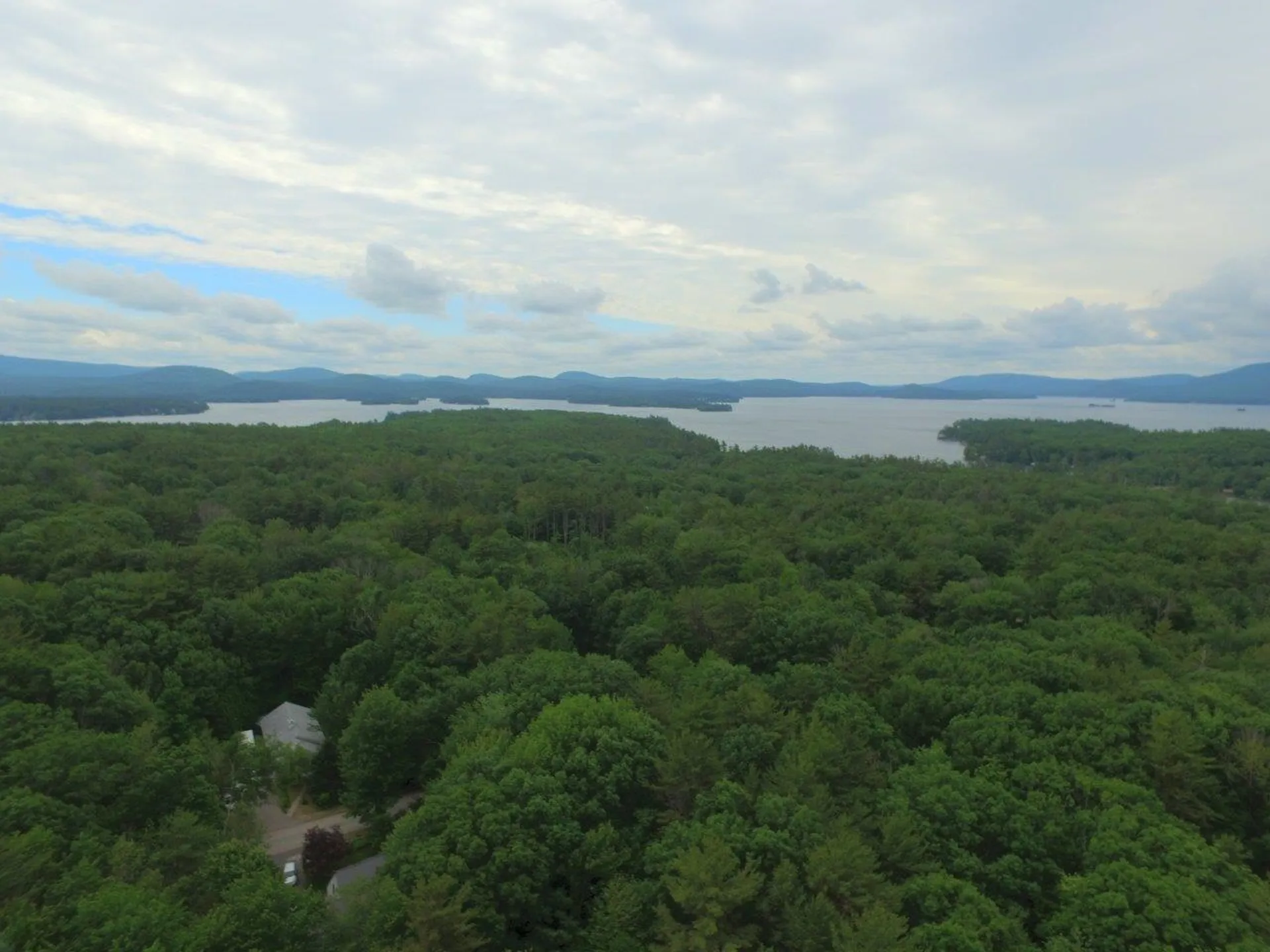 16 Berrywood Drive Wolfeboro NH 03894
