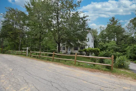 16 Berrywood Drive Wolfeboro NH 03894