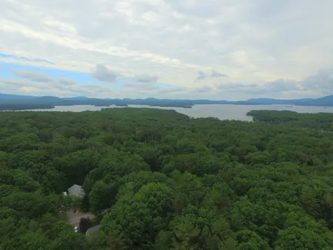 16 Berrywood Drive Wolfeboro NH 03894