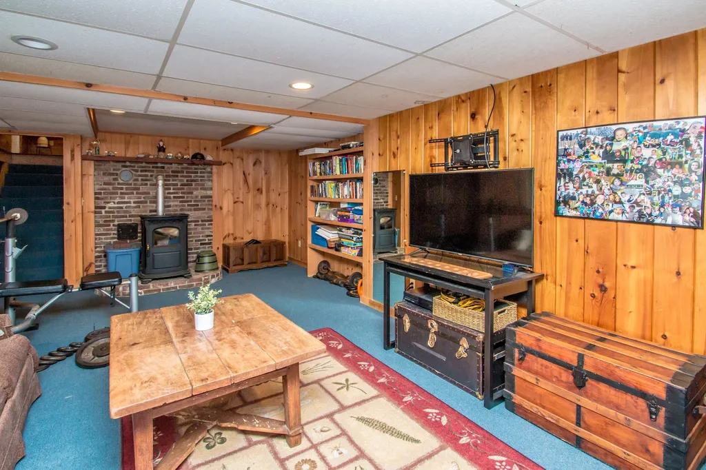 53 Mooney Hill Road Madison NH 03849