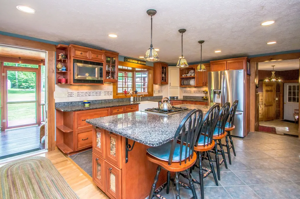 53 Mooney Hill Road Madison NH 03849