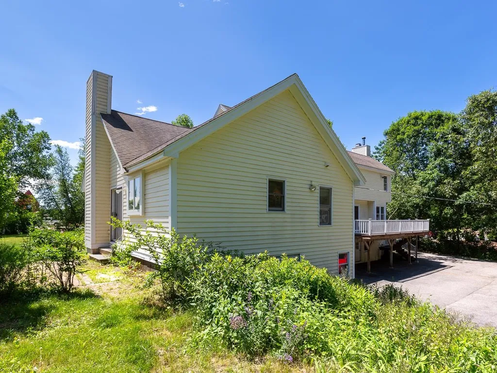 29 Riverside Farm Drive Lee NH 03861