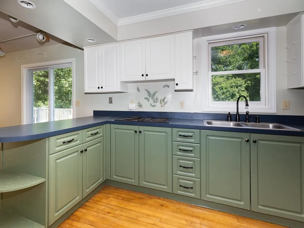 29 Riverside Farm Drive Lee NH 03861