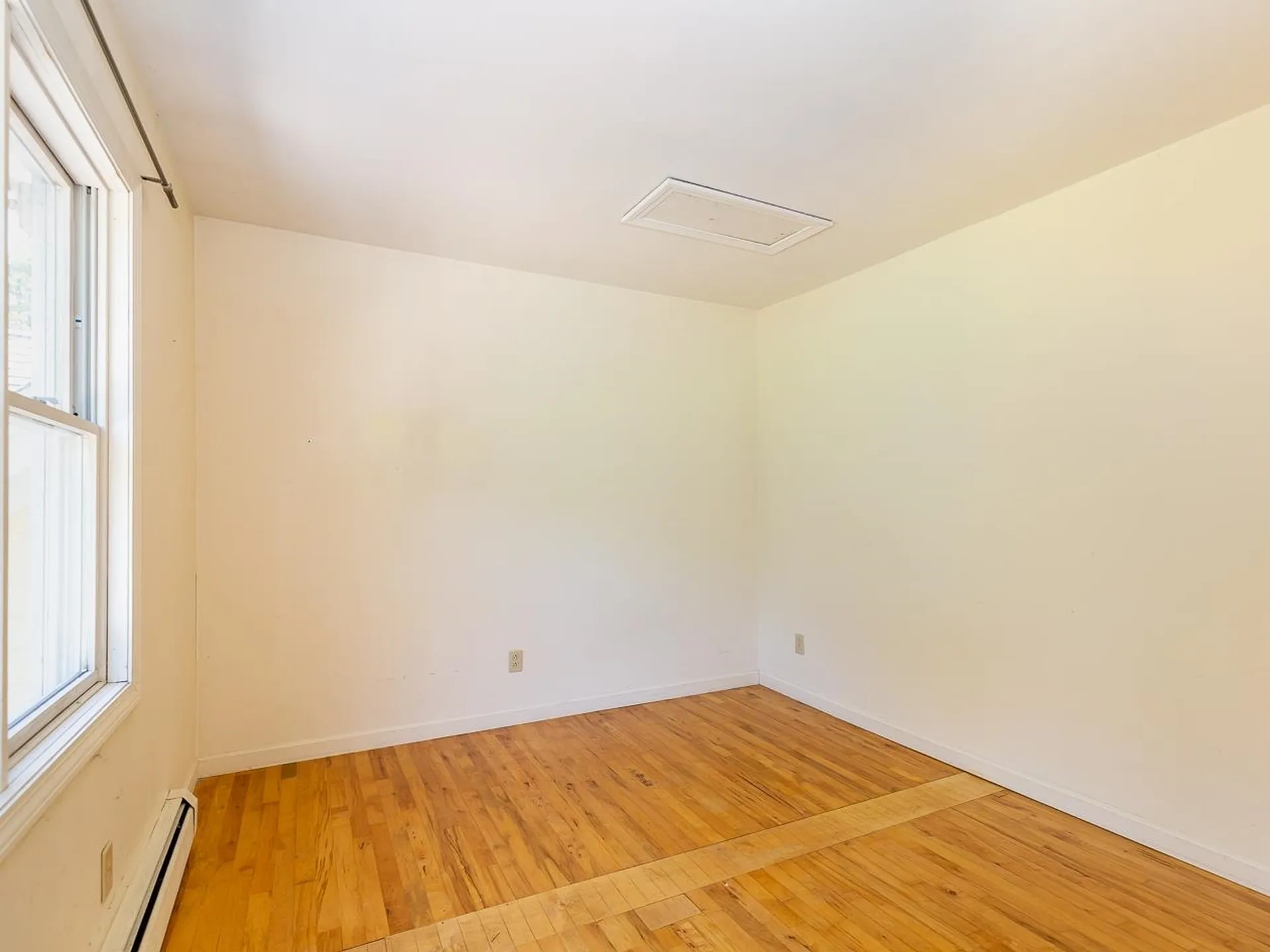 29 Riverside Farm Drive Lee NH 03861