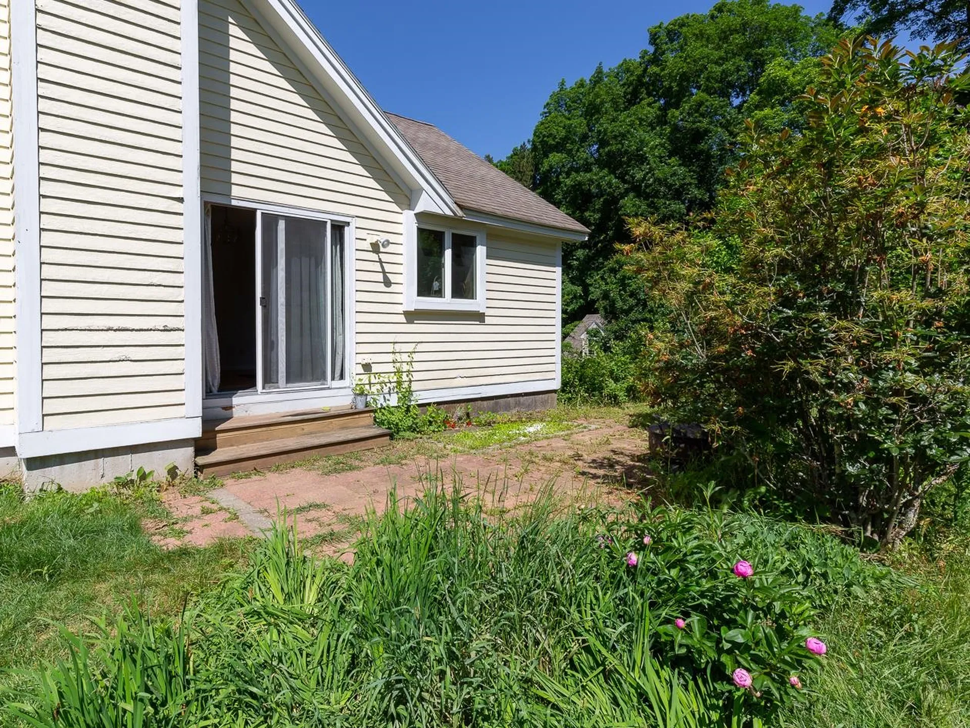29 Riverside Farm Drive Lee NH 03861
