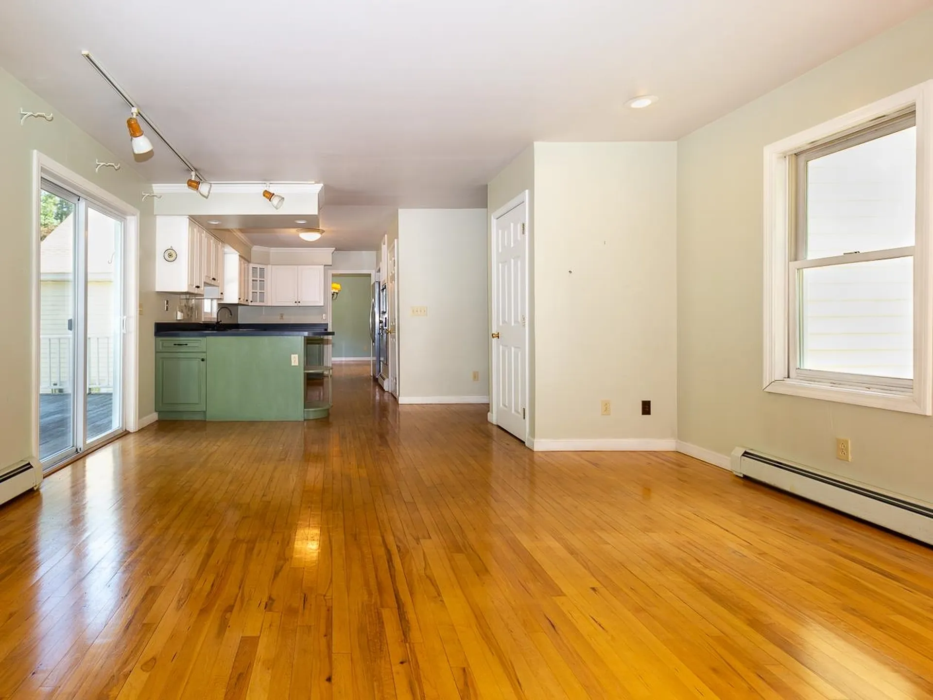29 Riverside Farm Drive Lee NH 03861