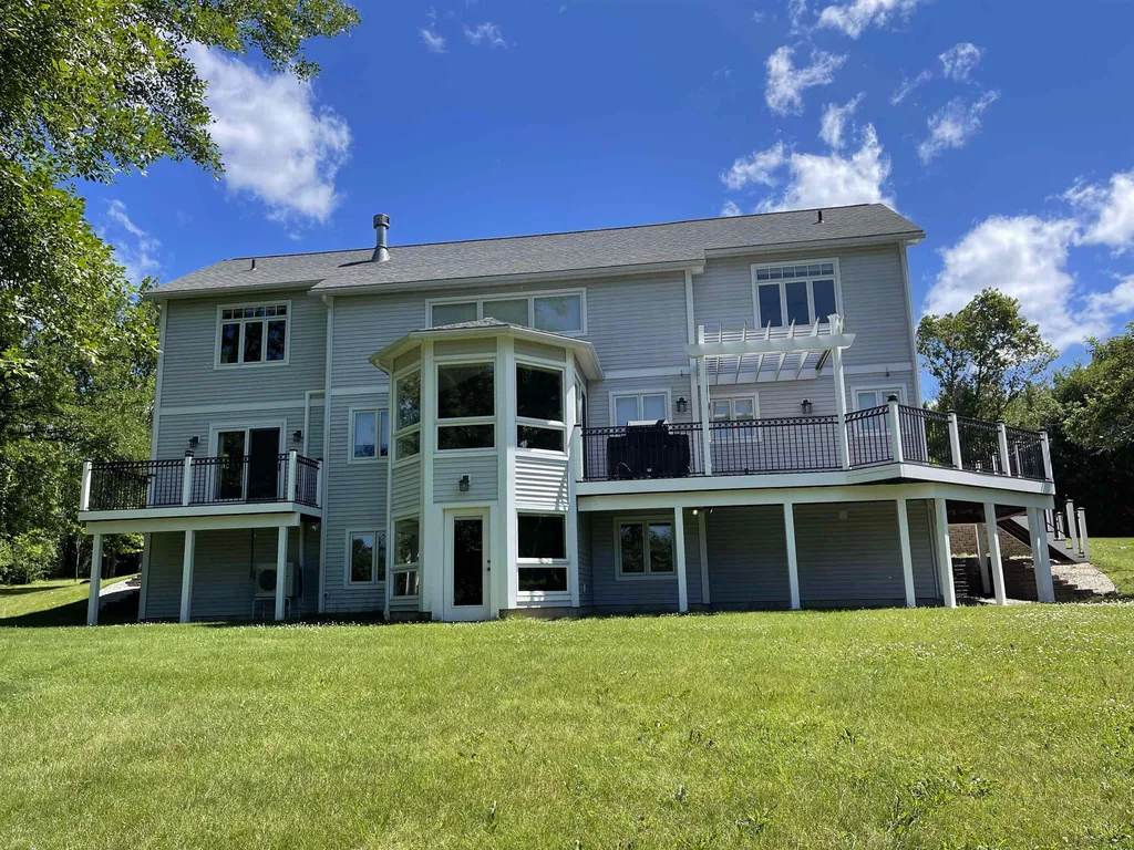 1119 Webster Road Shelburne VT 05482