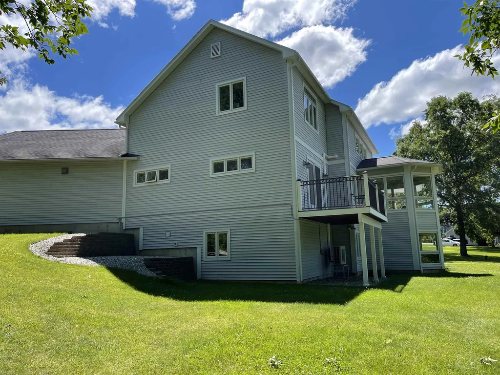 1119 Webster Road Shelburne VT 05482