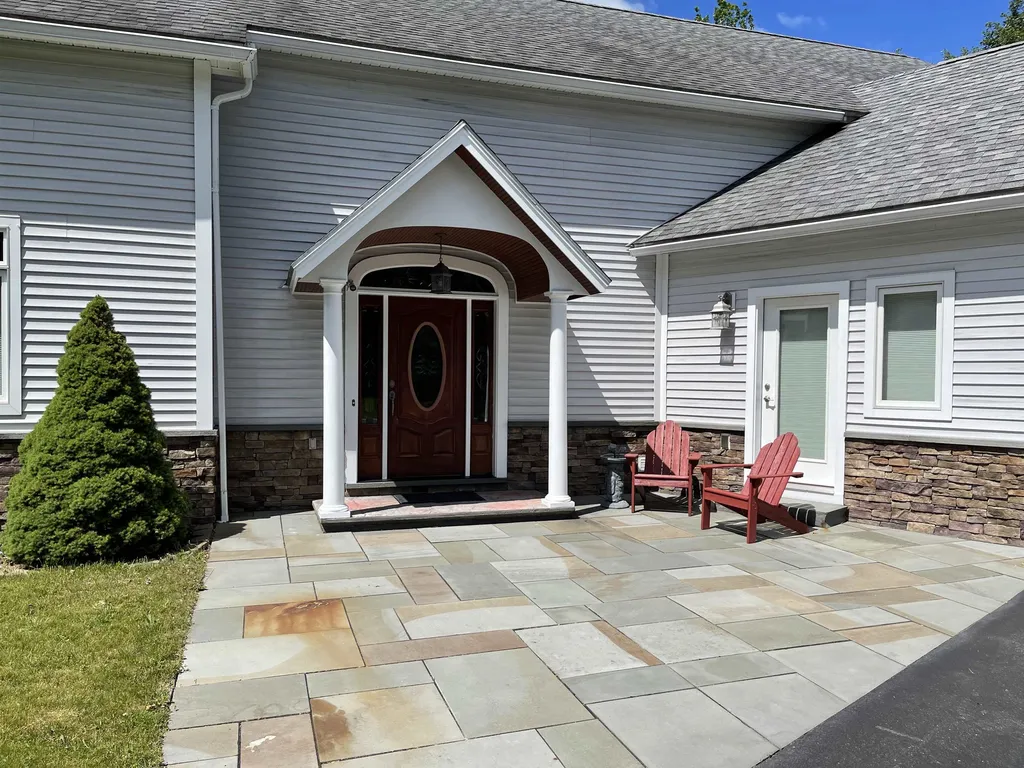 1119 Webster Road Shelburne VT 05482
