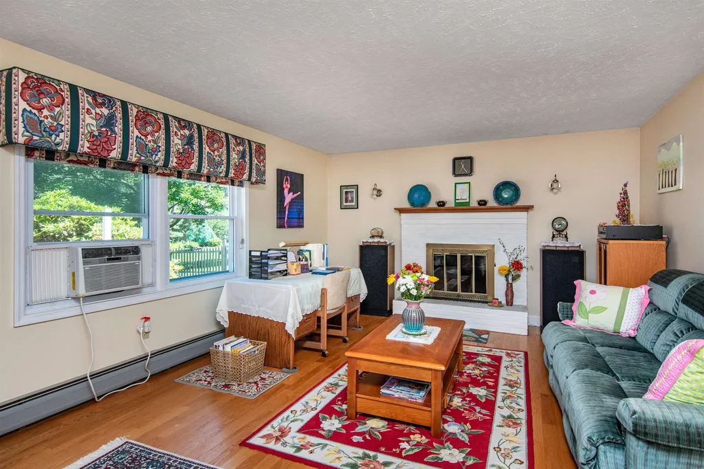 7 Baycrest Drive South Burlington VT 05403