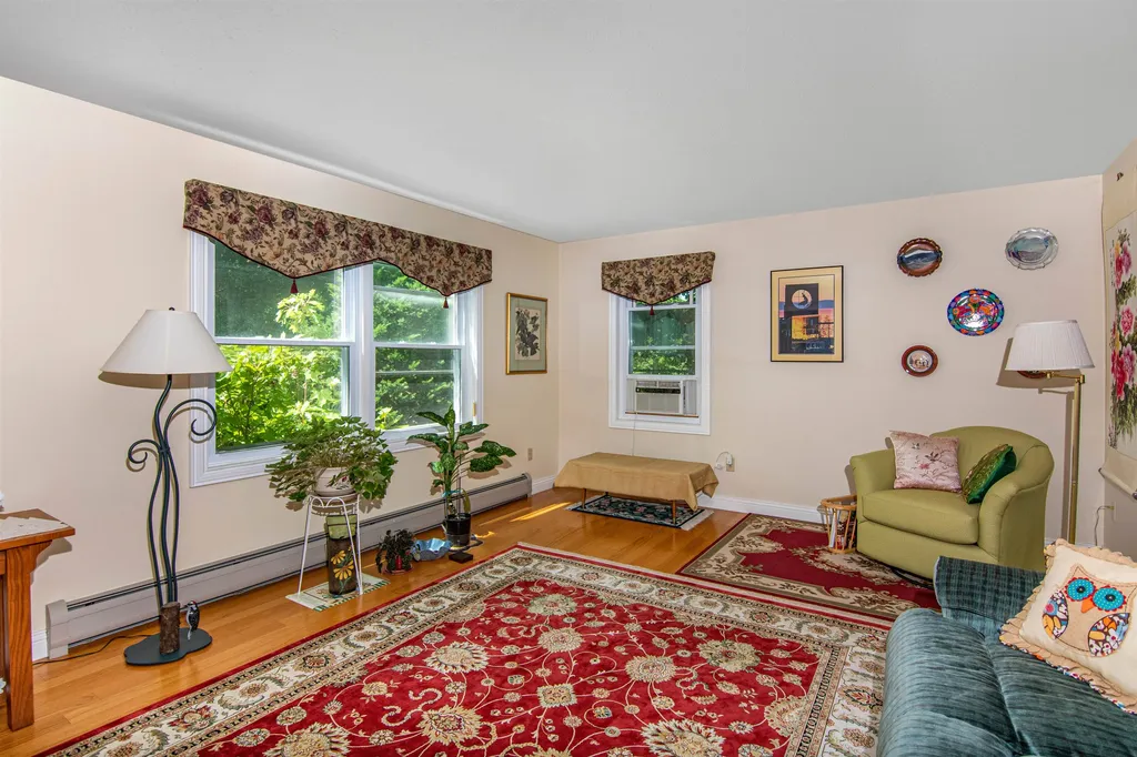 7 Baycrest Drive South Burlington VT 05403