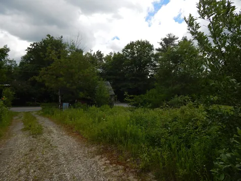 17 Bradford Road Sunapee NH 03782