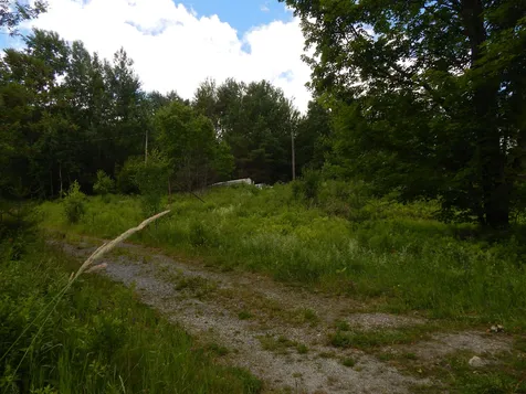 17 Bradford Road Sunapee NH 03782