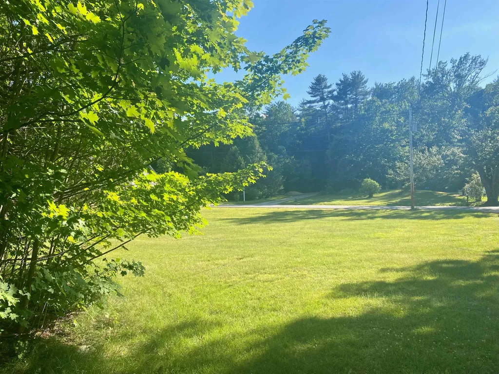 65 North Main Street Newton NH 03858