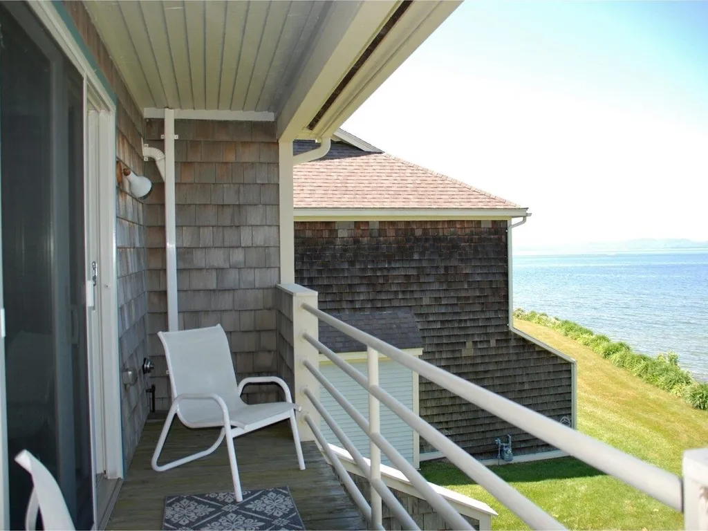 6 Harbor Watch Road Burlington VT 05401