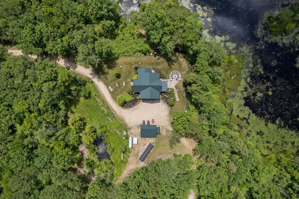 38 Marsh Road Barrington NH 03825
