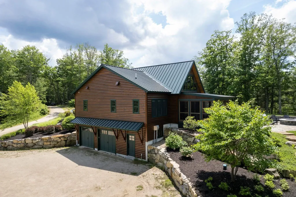 38 Marsh Road Barrington NH 03825
