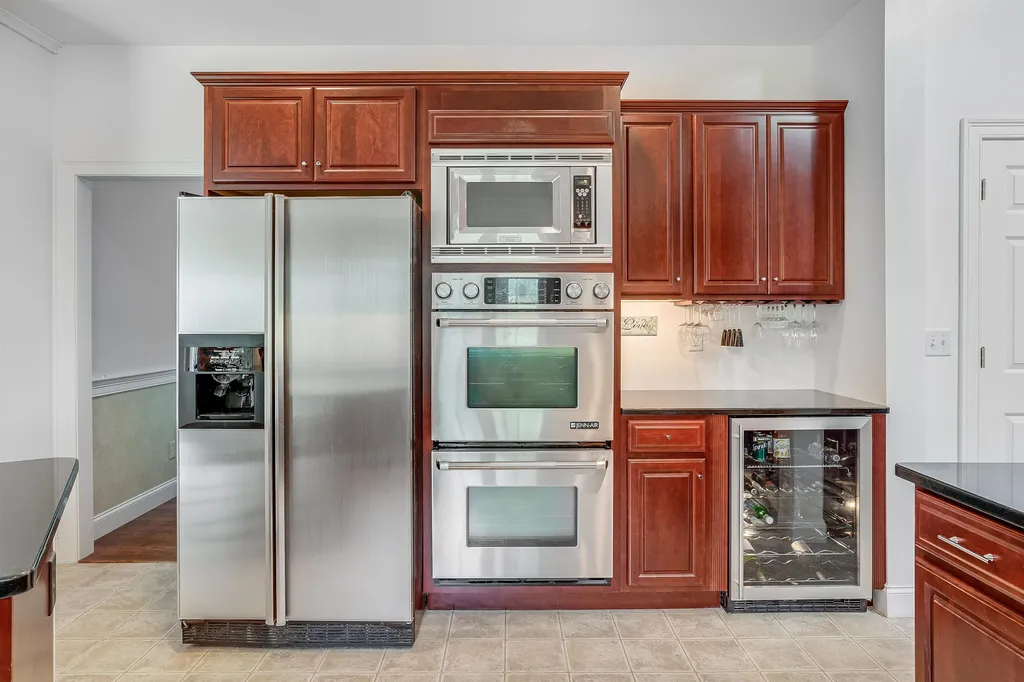 50 Overton Road Windham NH 03087